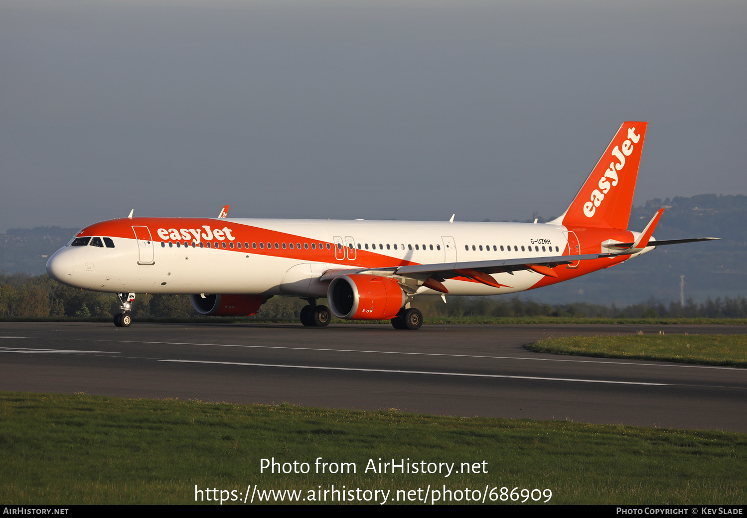 Aircraft Photo of G-UZMH | Airbus A321-251NX | EasyJet | AirHistory.net #686909