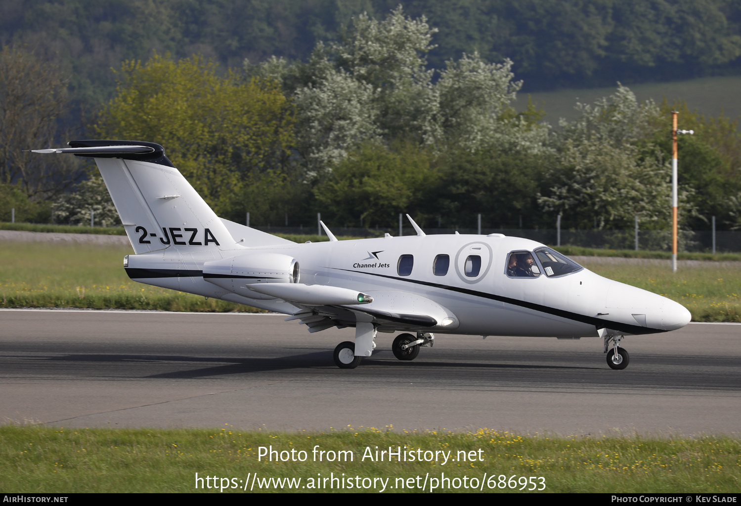 Aircraft Photo of 2-JEZA | Eclipse 500 (EA500) | Channel Jets | AirHistory.net #686953