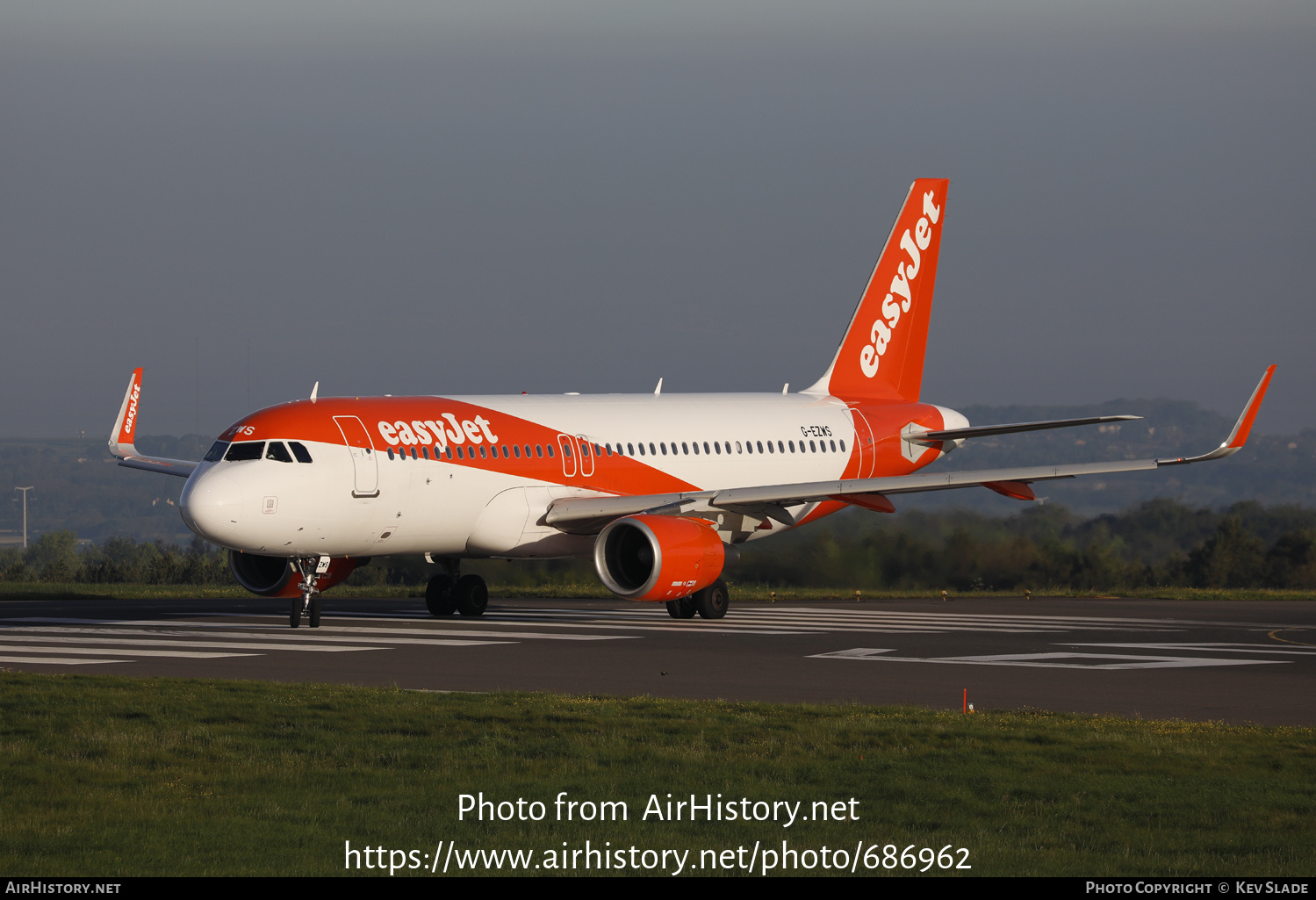 Aircraft Photo of G-EZWS | Airbus A320-214 | EasyJet | AirHistory.net #686962