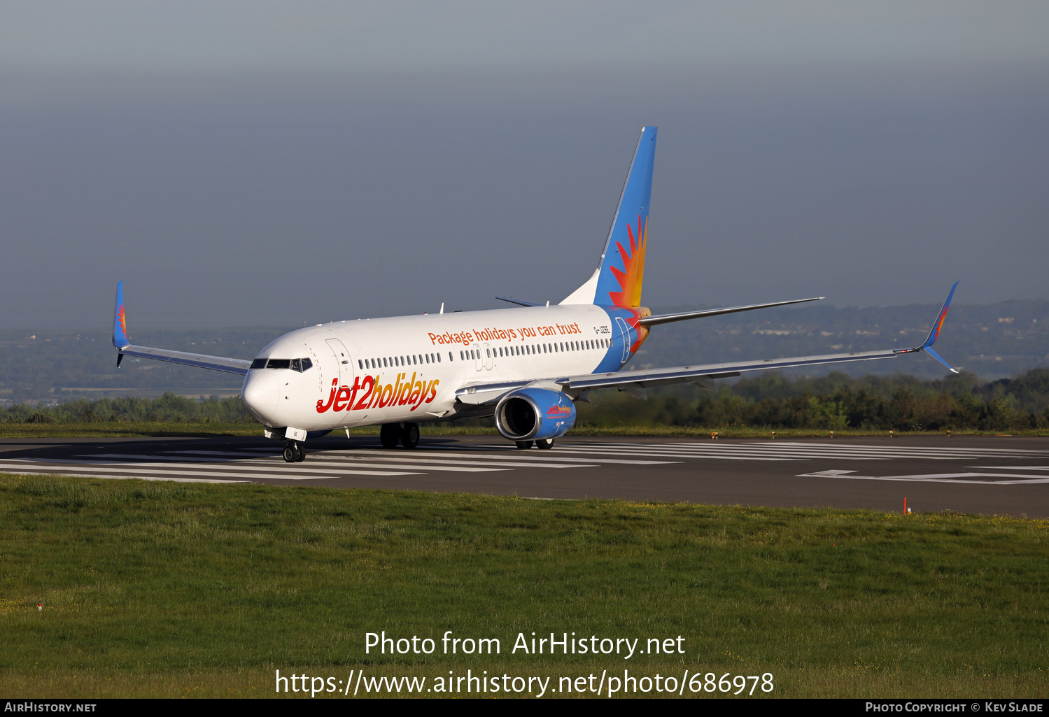 Aircraft Photo of G-JZBE | Boeing 737-800 | Jet2 Holidays | AirHistory.net #686978