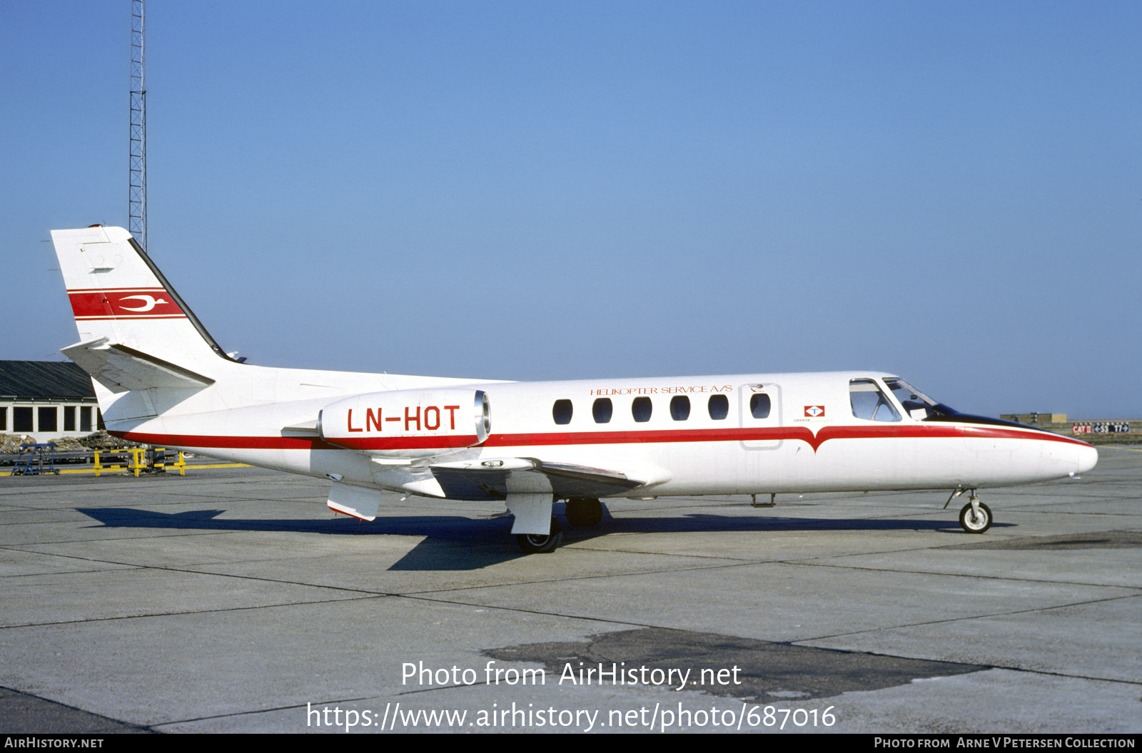 Aircraft Photo of LN-HOT | Cessna 550 Citation II | Helikopter Service | AirHistory.net #687016