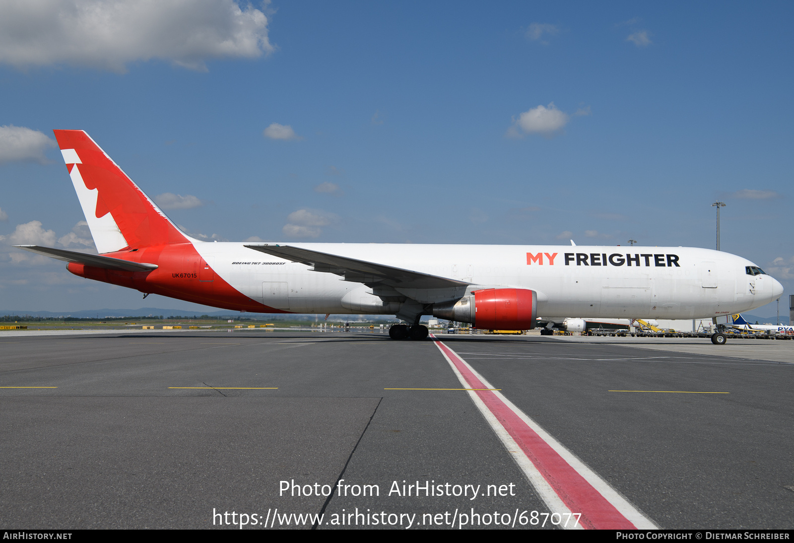 Aircraft Photo of UK67015 | Boeing 767-38E/ER(BDSF) | My Freighter | AirHistory.net #687077