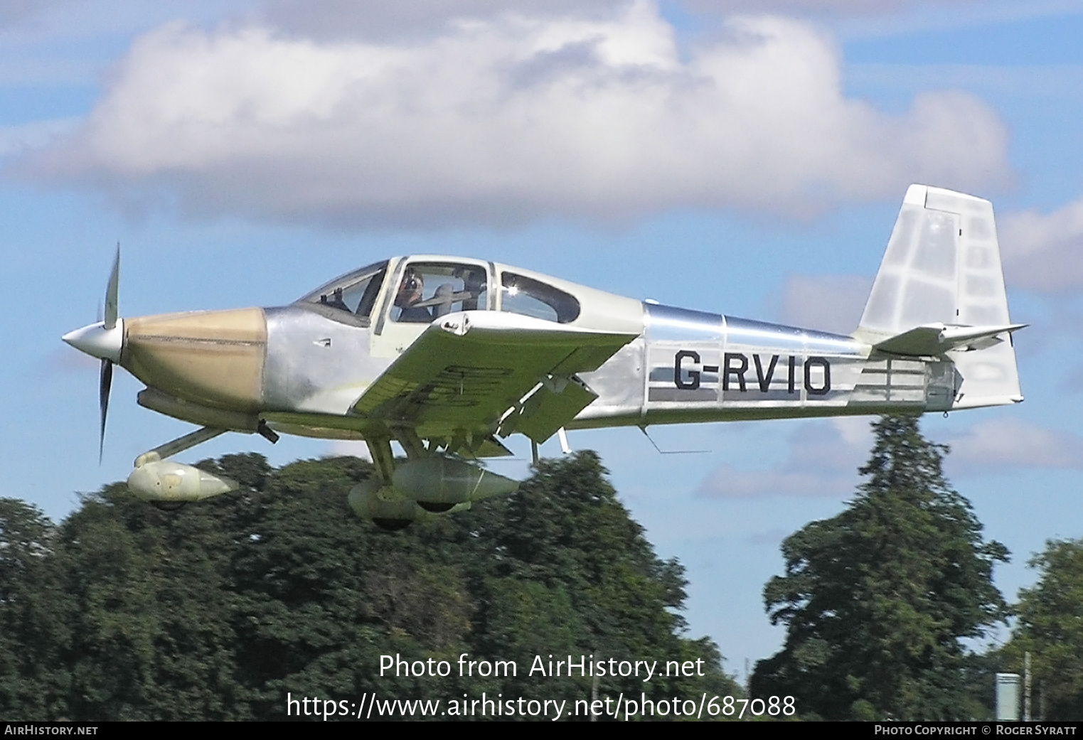 Aircraft Photo of G-RVIO | Van's RV-10 | AirHistory.net #687088