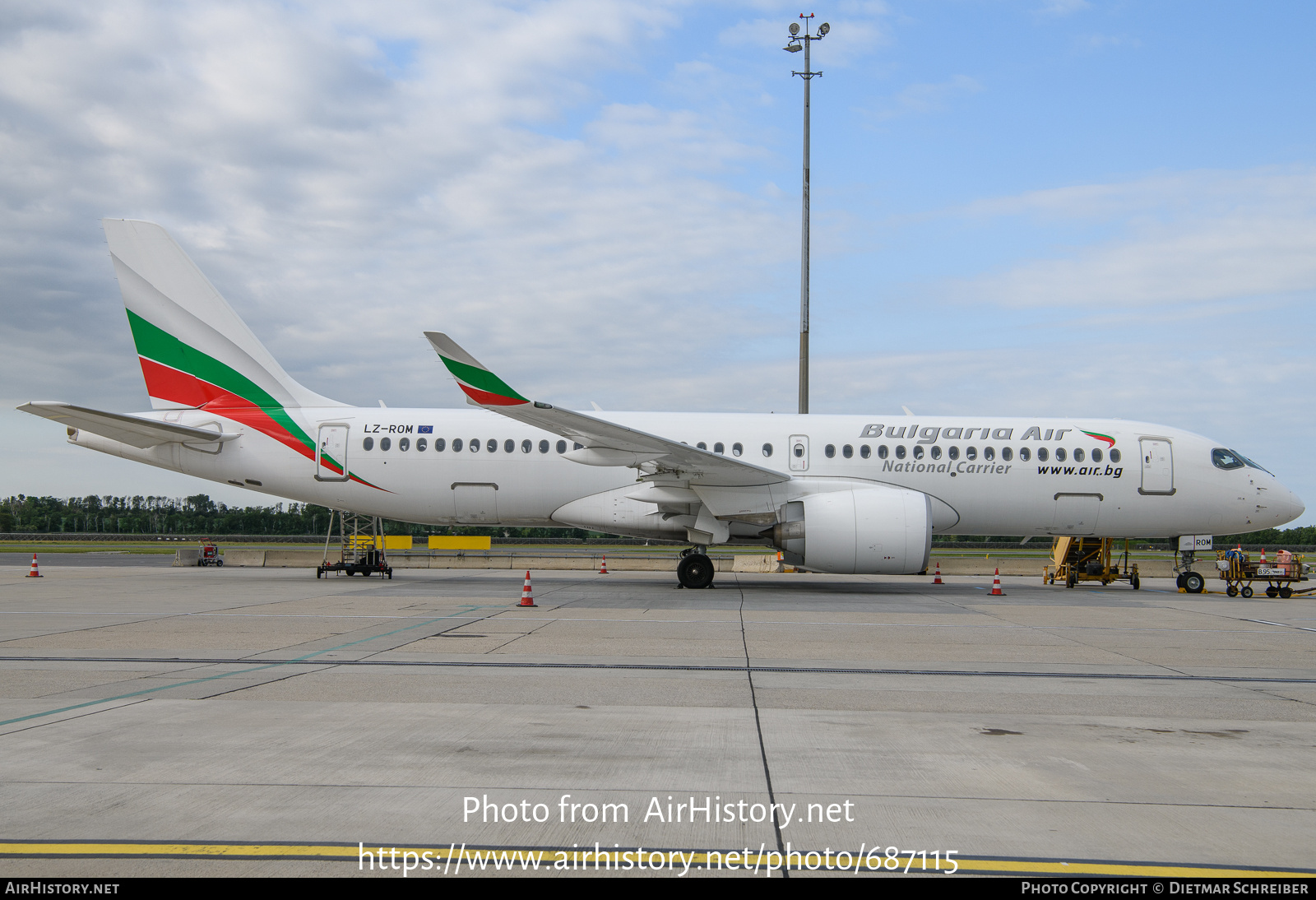 Aircraft Photo of LZ-ROM | Airbus A220-371 (BD-500-1A11) | Bulgaria Air | AirHistory.net #687115