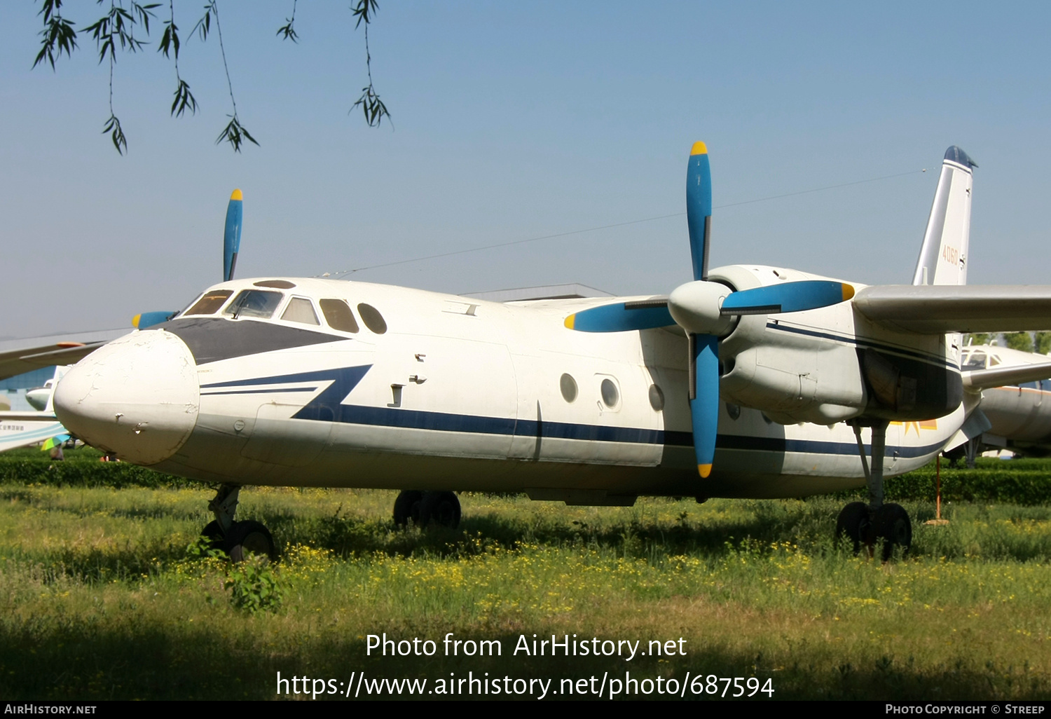 Aircraft Photo of 4060 | Antonov An-24RV | China - Air Force | AirHistory.net #687594