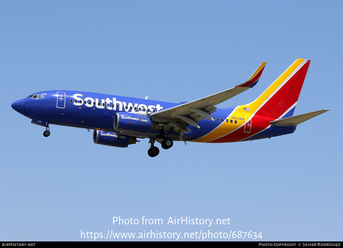 Aircraft Photo of N231WN | Boeing 737-7H4 | Southwest Airlines | AirHistory.net #687634