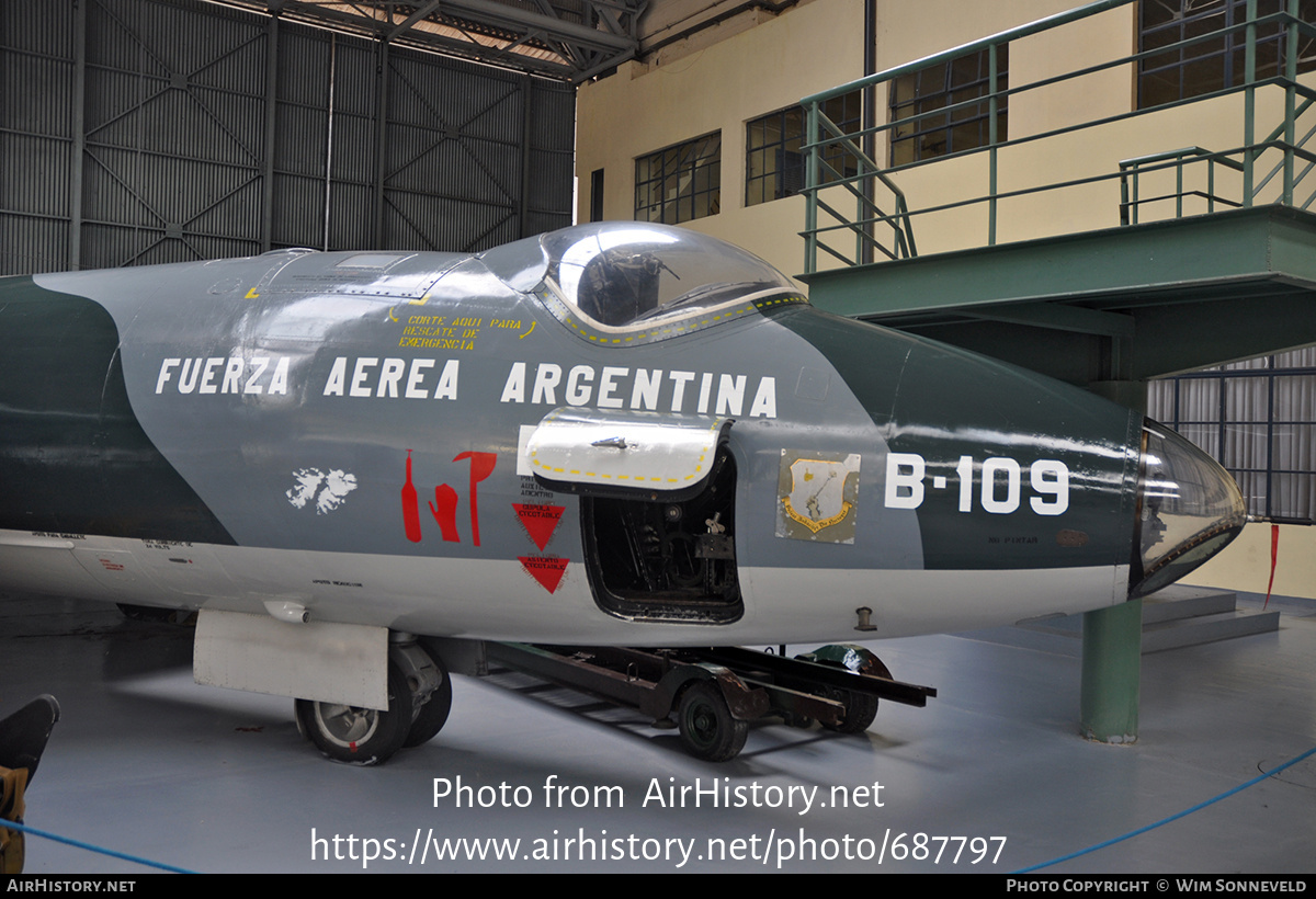 Aircraft Photo of B-109 | English Electric Canberra B64 | Argentina - Air Force | AirHistory.net #687797