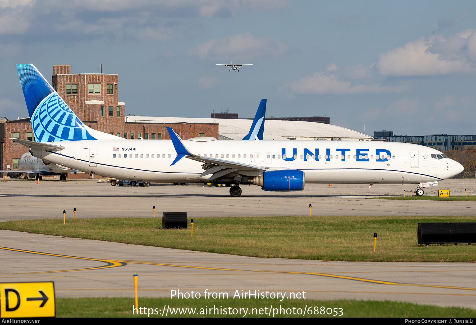 Aircraft Photo of N53441 | Boeing 737-924/ER | United Airlines | AirHistory.net #688053