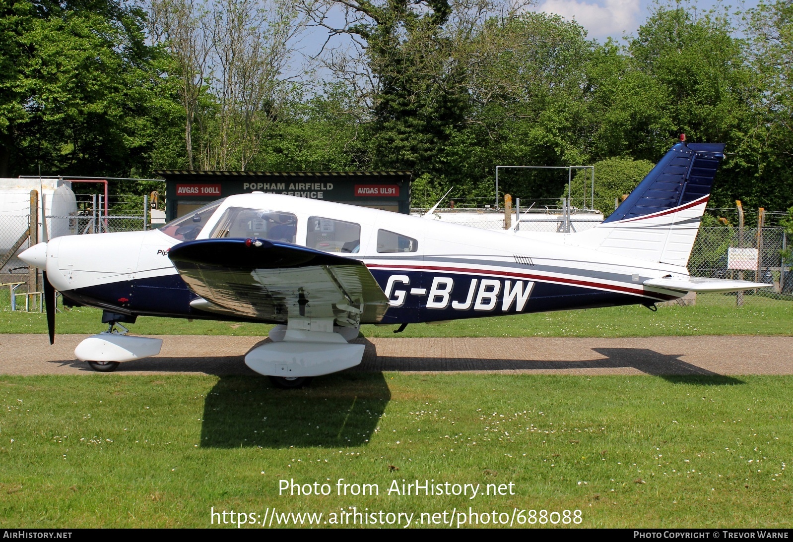 Aircraft Photo of G-BJBW | Piper PA-28-161 Warrior II | AirHistory.net #688088