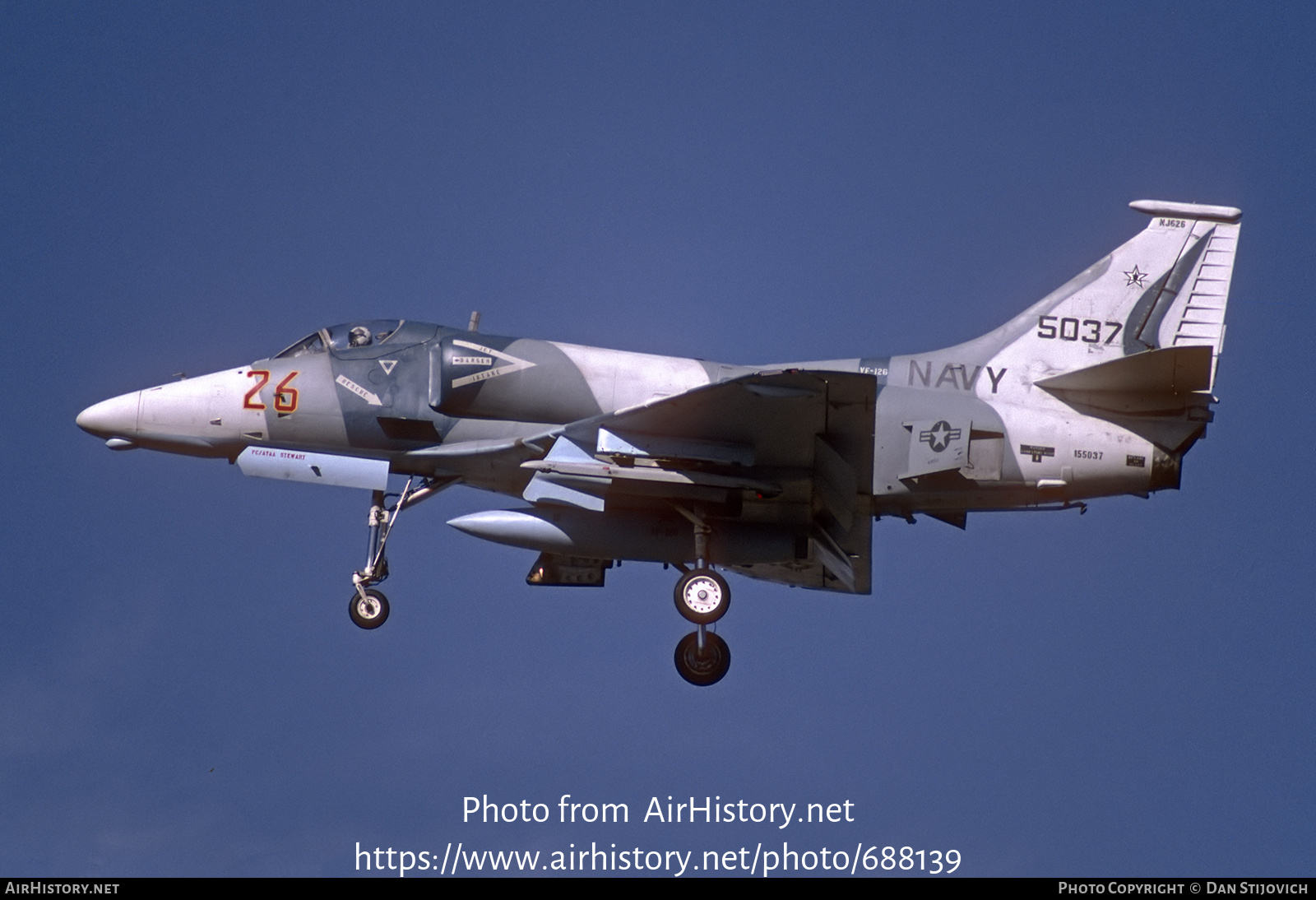 Aircraft Photo of 155037 / 5037 | McDonnell Douglas A-4F Skyhawk | USA - Navy | AirHistory.net #688139