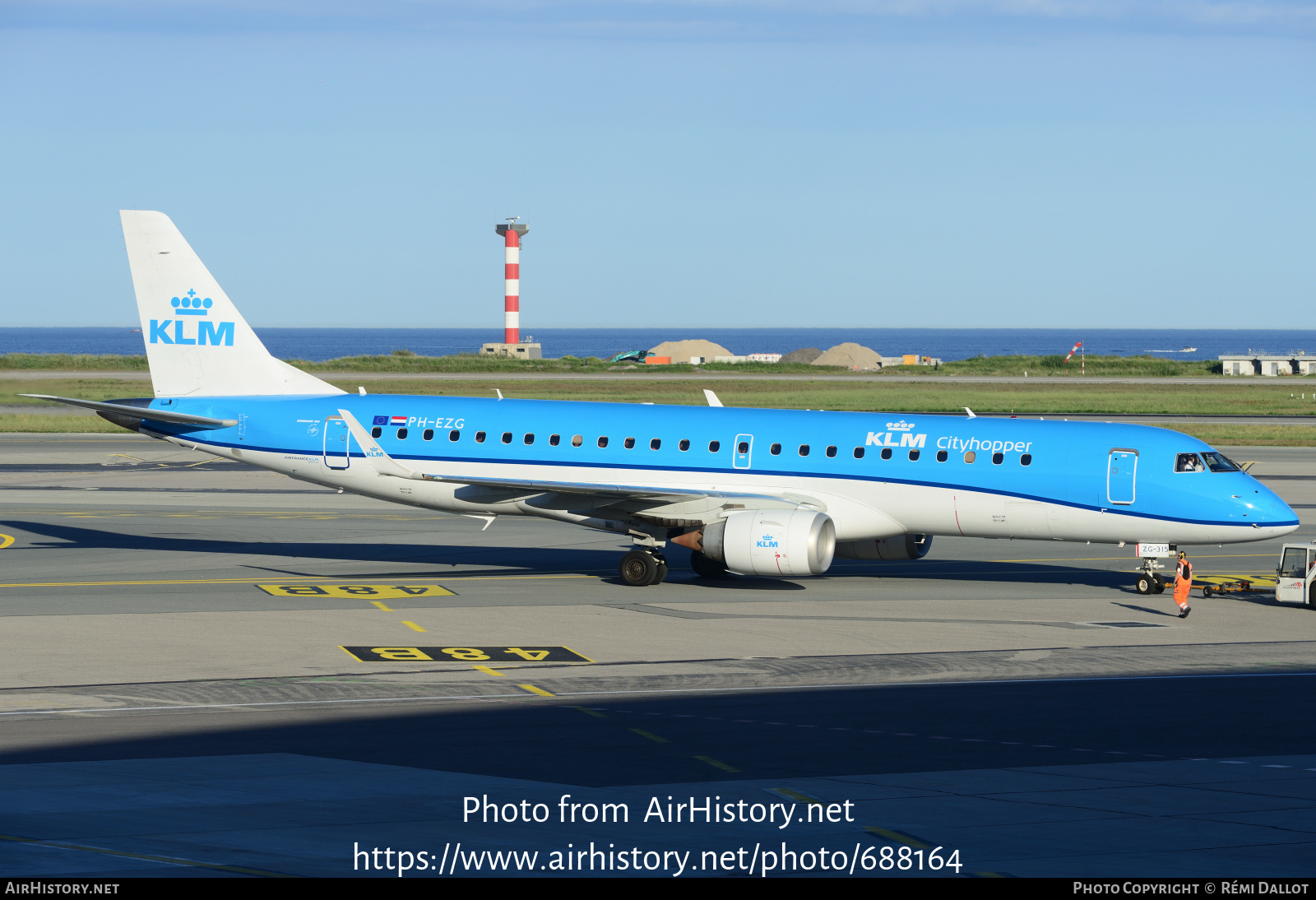 Aircraft Photo of PH-EZG | Embraer 190STD (ERJ-190-100STD) | KLM Cityhopper | AirHistory.net #688164