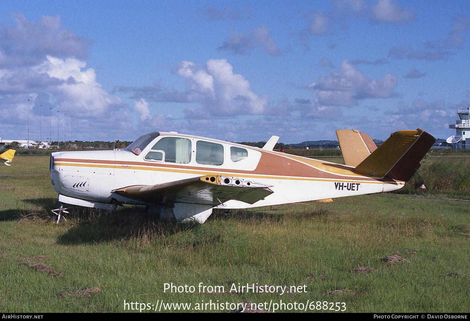 Aircraft Photo of VH-UET | Beech H35 Bonanza | AirHistory.net #688253
