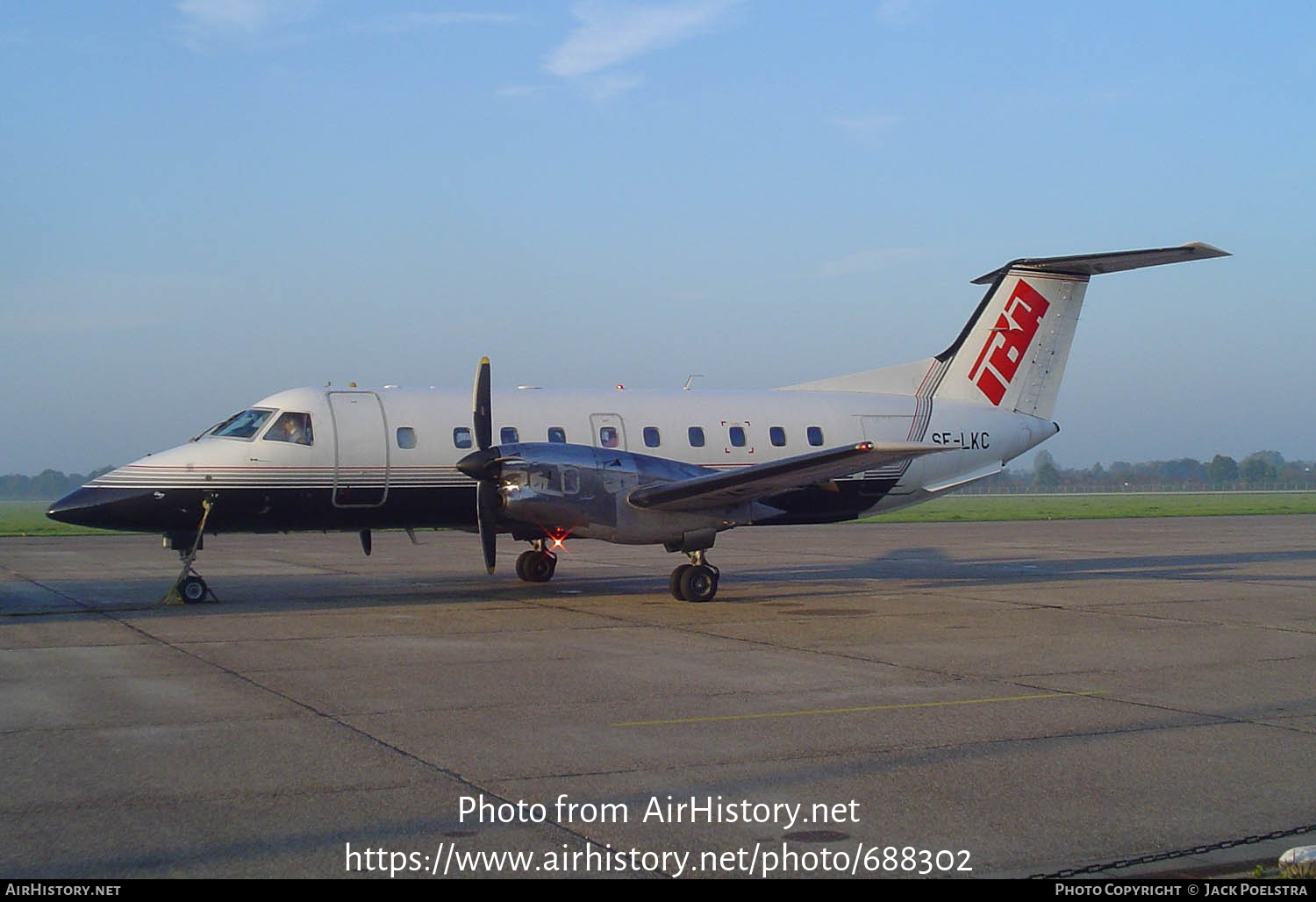 Aircraft Photo of SE-LKC | Embraer EMB-120ER Brasilia | IBA - International Business Air | AirHistory.net #688302