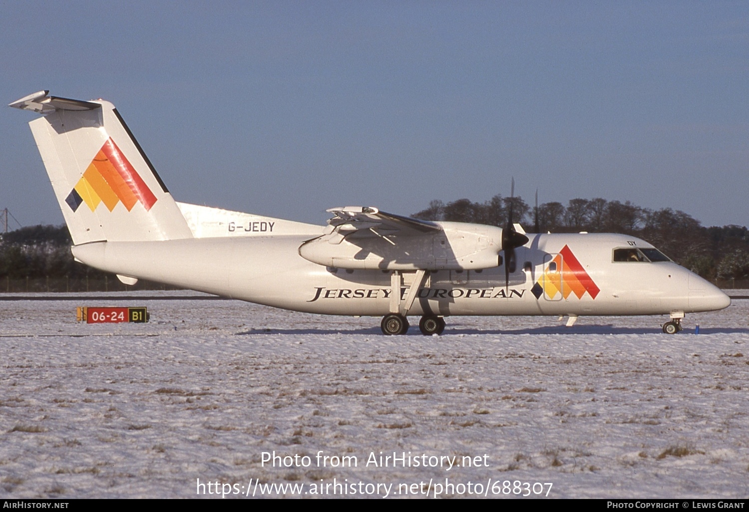 Aircraft Photo of G-JEDY | Bombardier DHC-8-201BQ Dash 8 | Jersey European Airways | AirHistory.net #688307