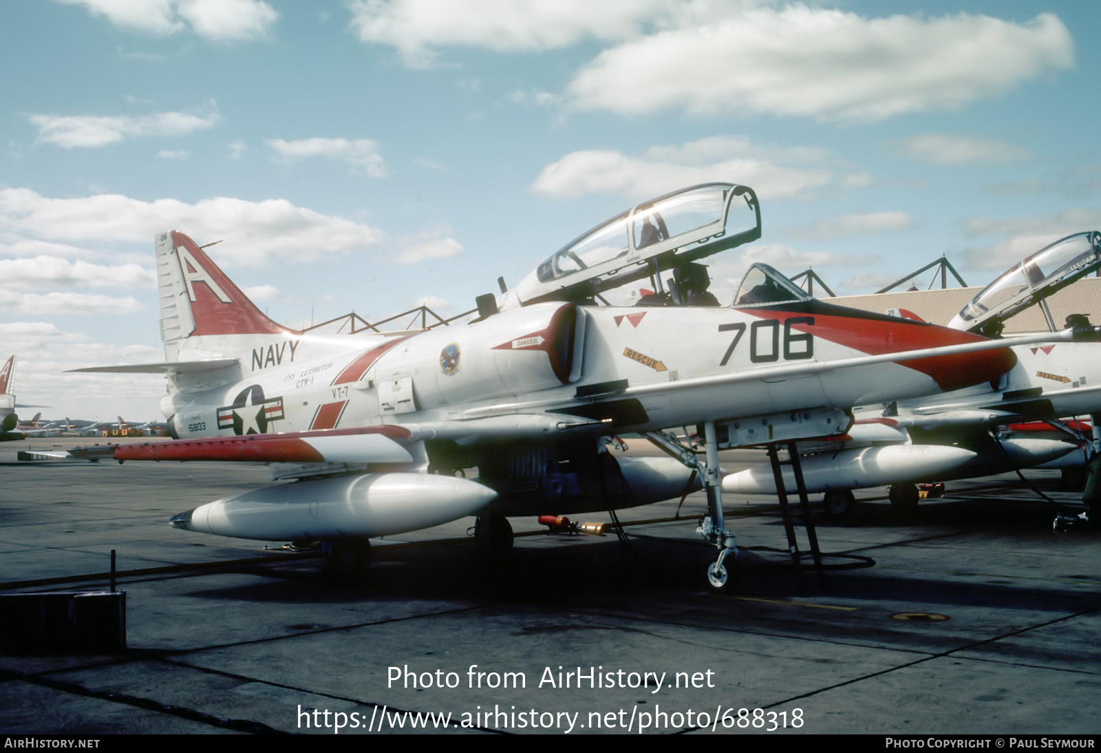 Aircraft Photo of 158133 | Douglas TA-4J Skyhawk | USA - Navy | AirHistory.net #688318