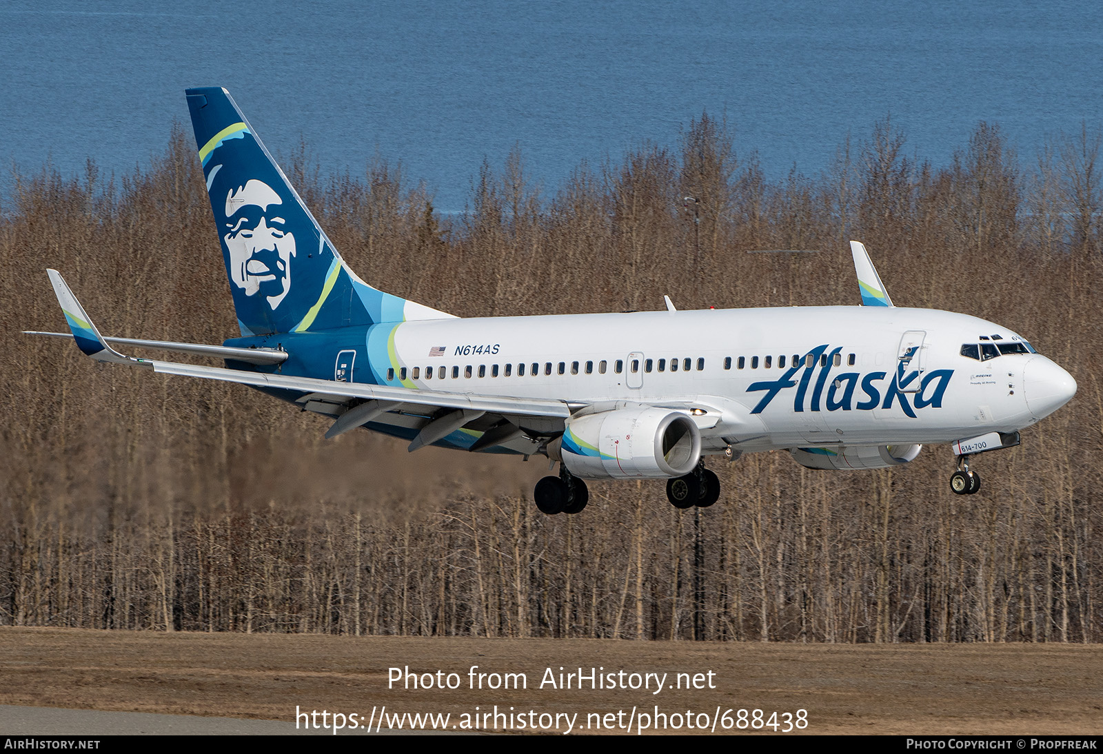 Aircraft Photo of N614AS | Boeing 737-790 | Alaska Airlines | AirHistory.net #688438