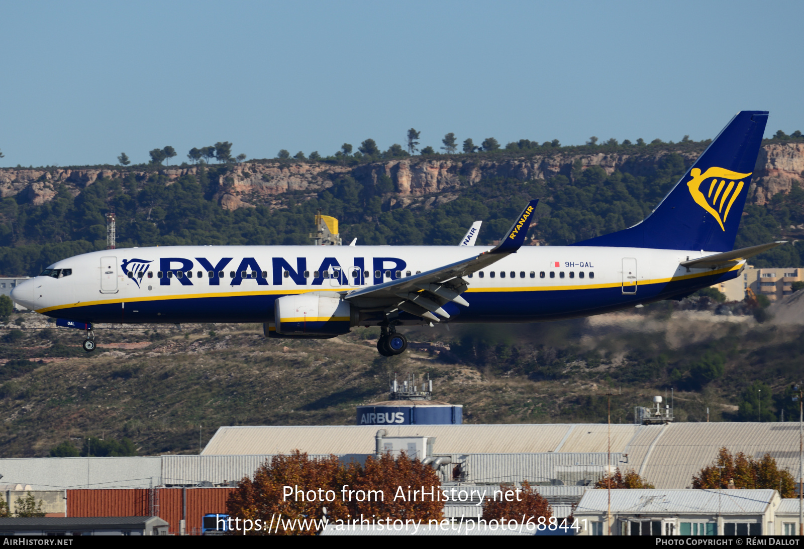 Aircraft Photo of 9H-QAL | Boeing 737-800 | Ryanair | AirHistory.net #688441