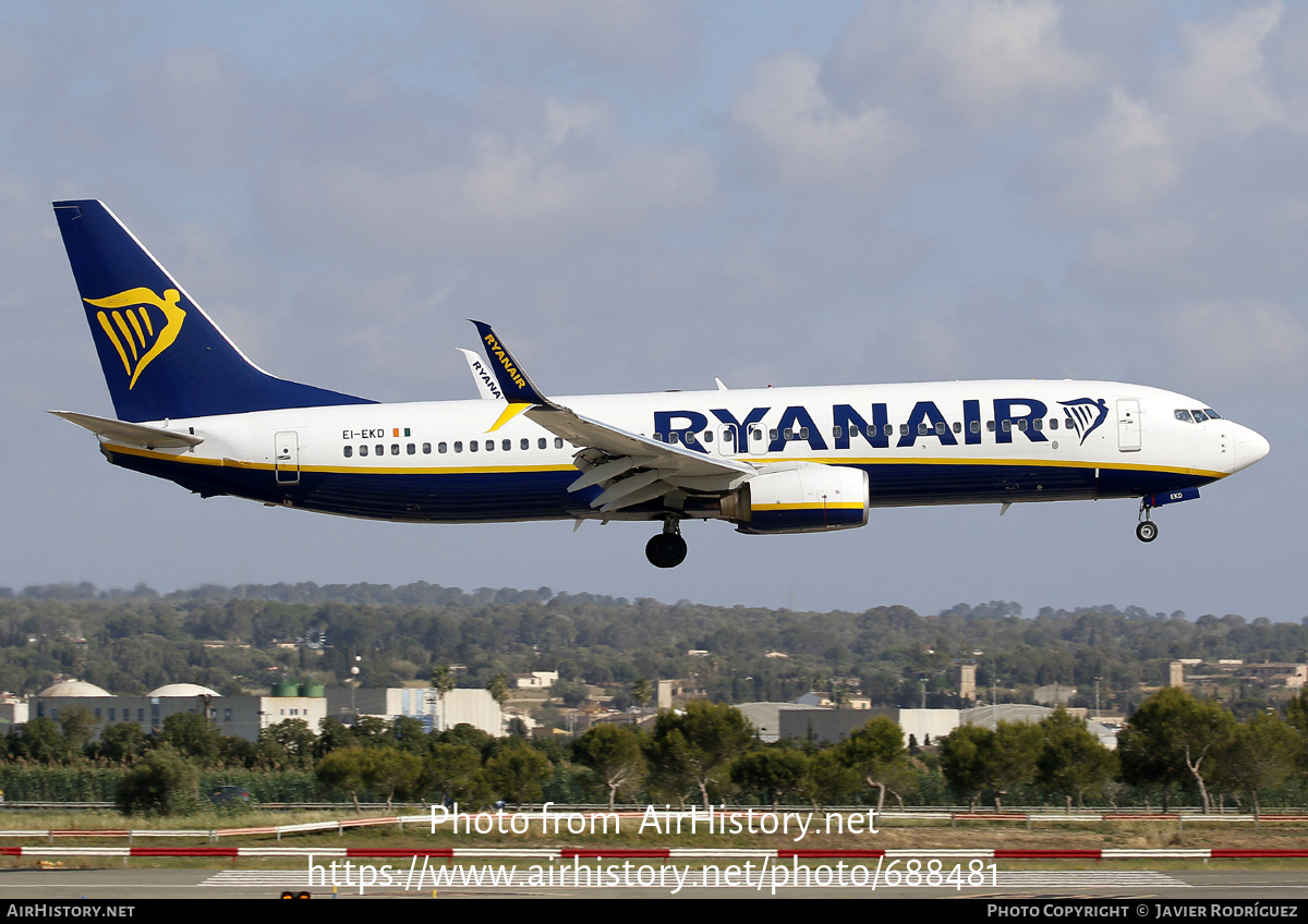 Aircraft Photo of EI-EKD | Boeing 737-8AS | Ryanair | AirHistory.net #688481