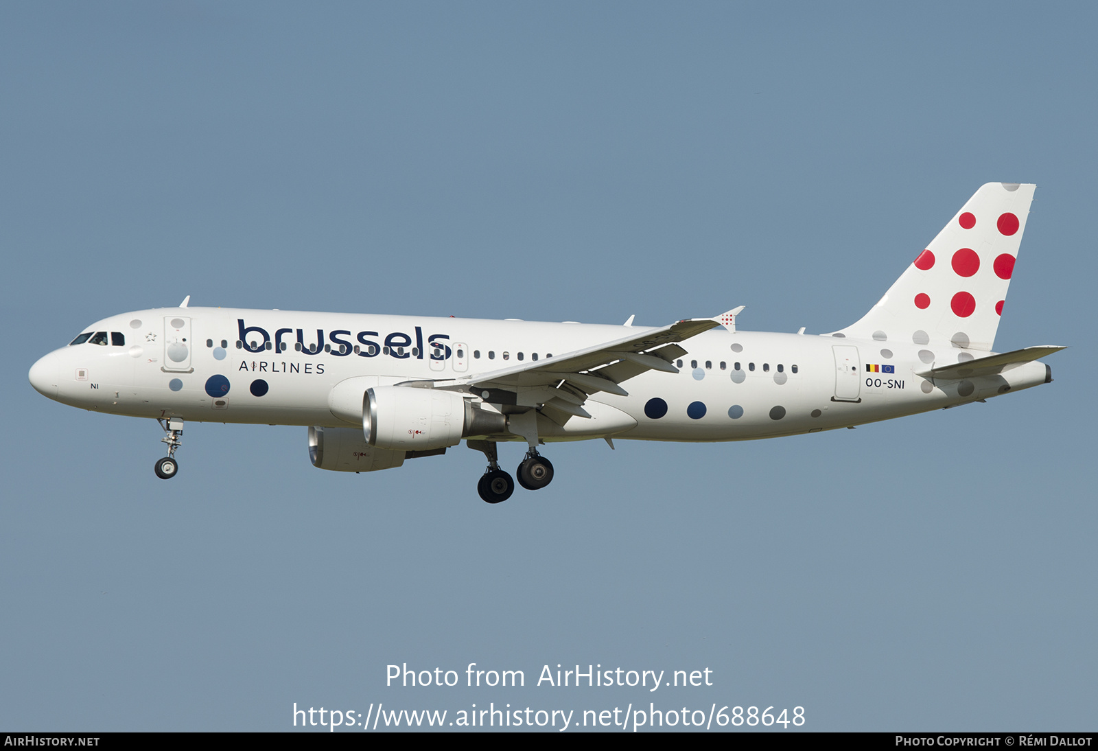 Aircraft Photo of OO-SNI | Airbus A320-214 | Brussels Airlines | AirHistory.net #688648