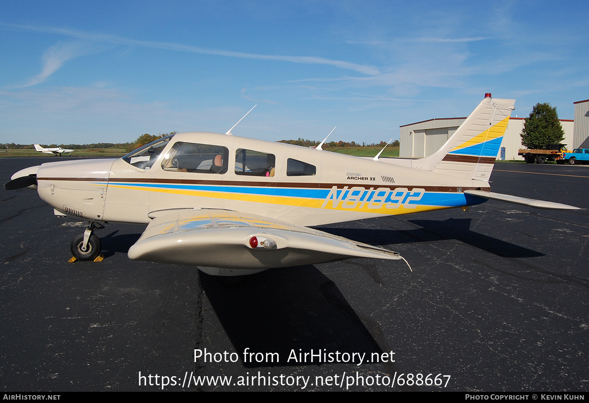 Aircraft Photo of N81892 | Piper PA-28-181 Archer II | AirHistory.net #688667