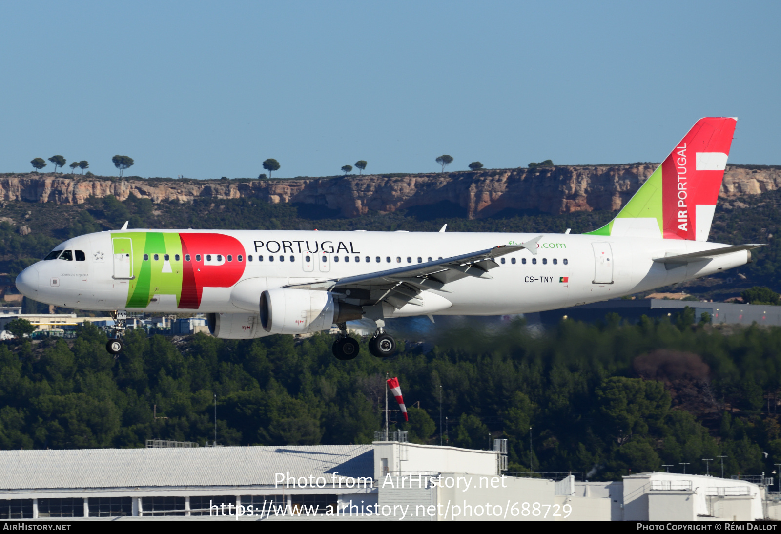 Aircraft Photo of CS-TNY | Airbus A320-214 | TAP Air Portugal | AirHistory.net #688729