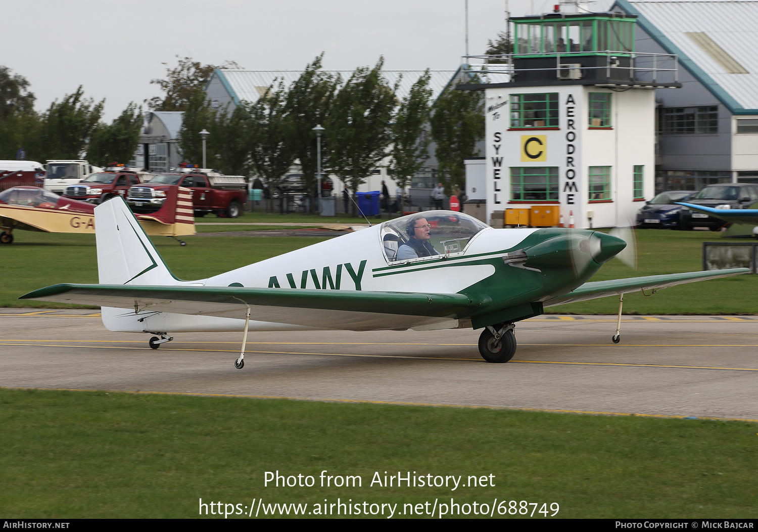 Aircraft Photo of G-AVWY | Sportavia-Pützer Fournier RF-4D | AirHistory.net #688749