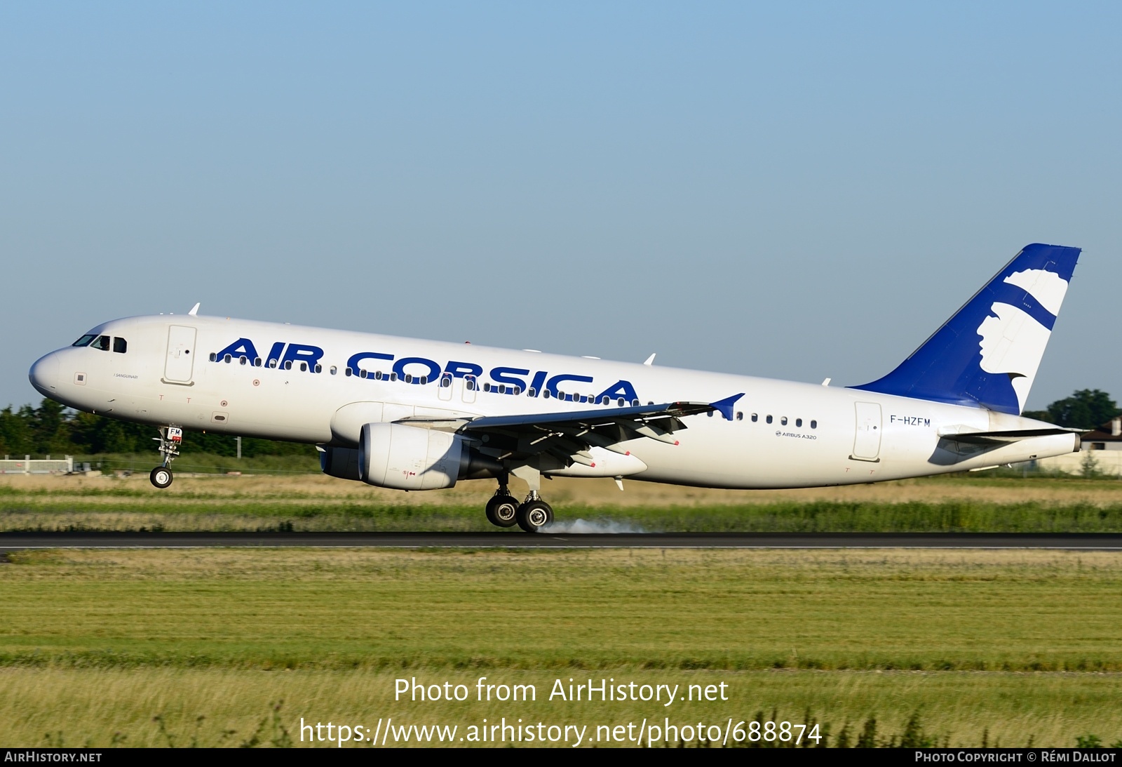 Aircraft Photo of F-HZFM | Airbus A320-216 | Air Corsica | AirHistory.net #688874