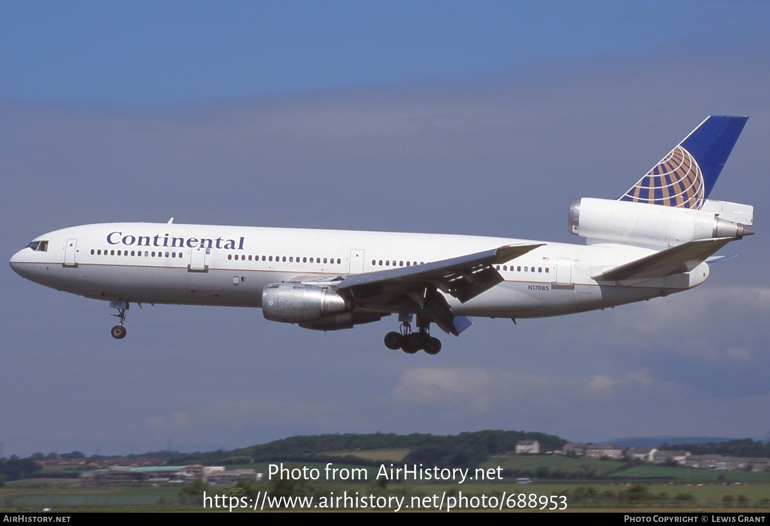 Aircraft Photo of N17085 | McDonnell Douglas DC-10-30 | Continental Airlines | AirHistory.net #688953