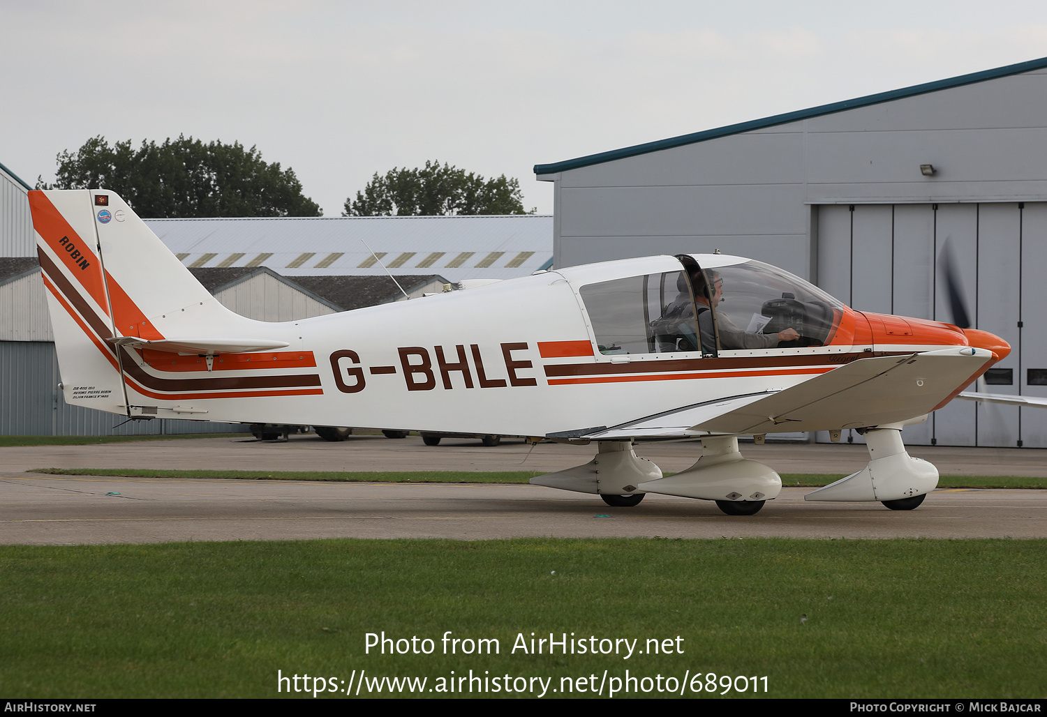 Aircraft Photo of G-BHLE | Robin DR-400-180 Regent | AirHistory.net #689011