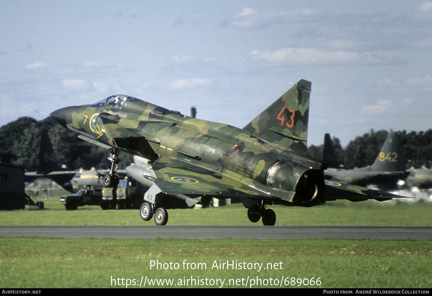 Aircraft Photo of 37043 | Saab AJS37 Viggen | Sweden - Air Force | AirHistory.net #689066