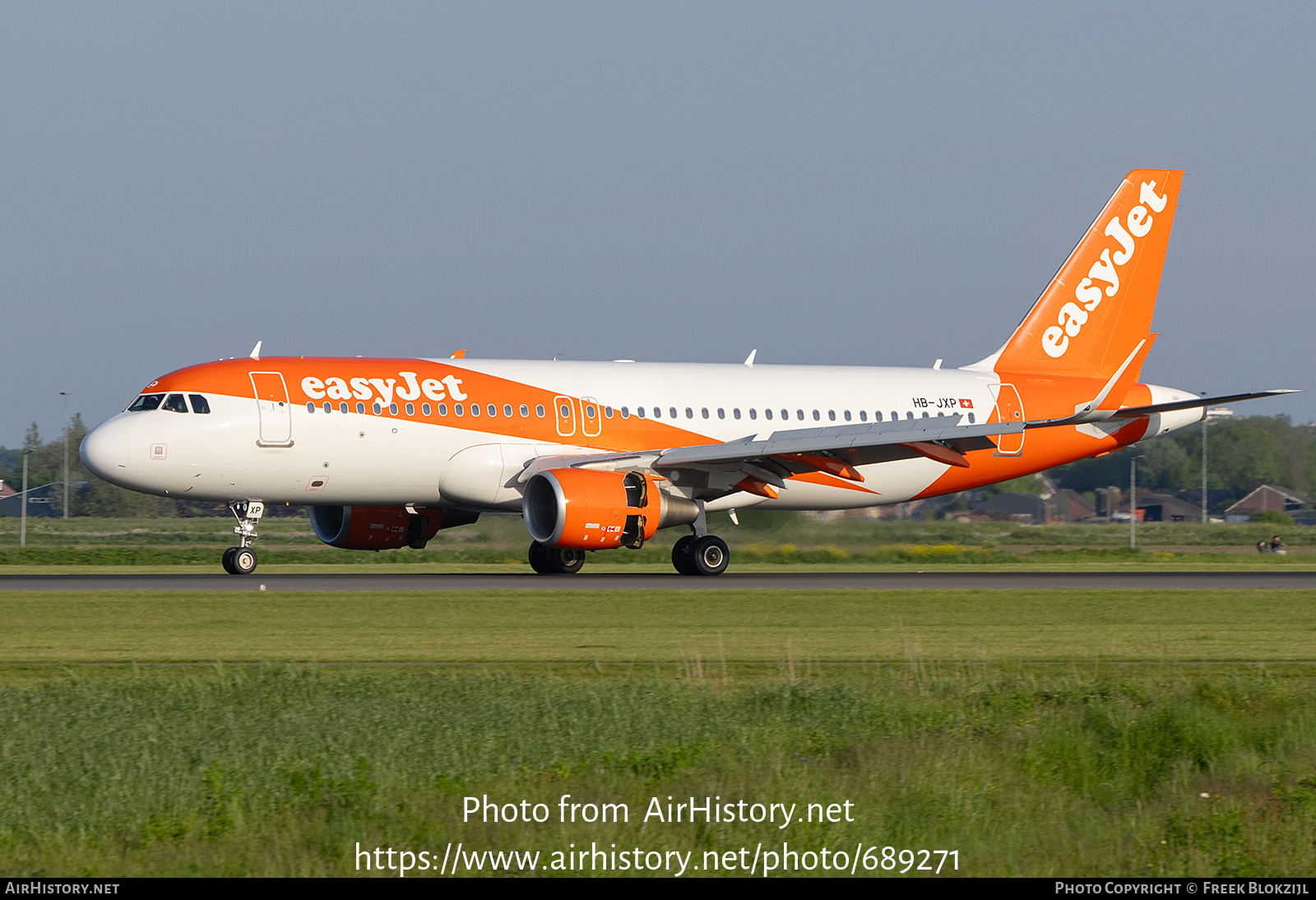 Aircraft Photo of HB-JXP | Airbus A320-214 | EasyJet | AirHistory.net #689271