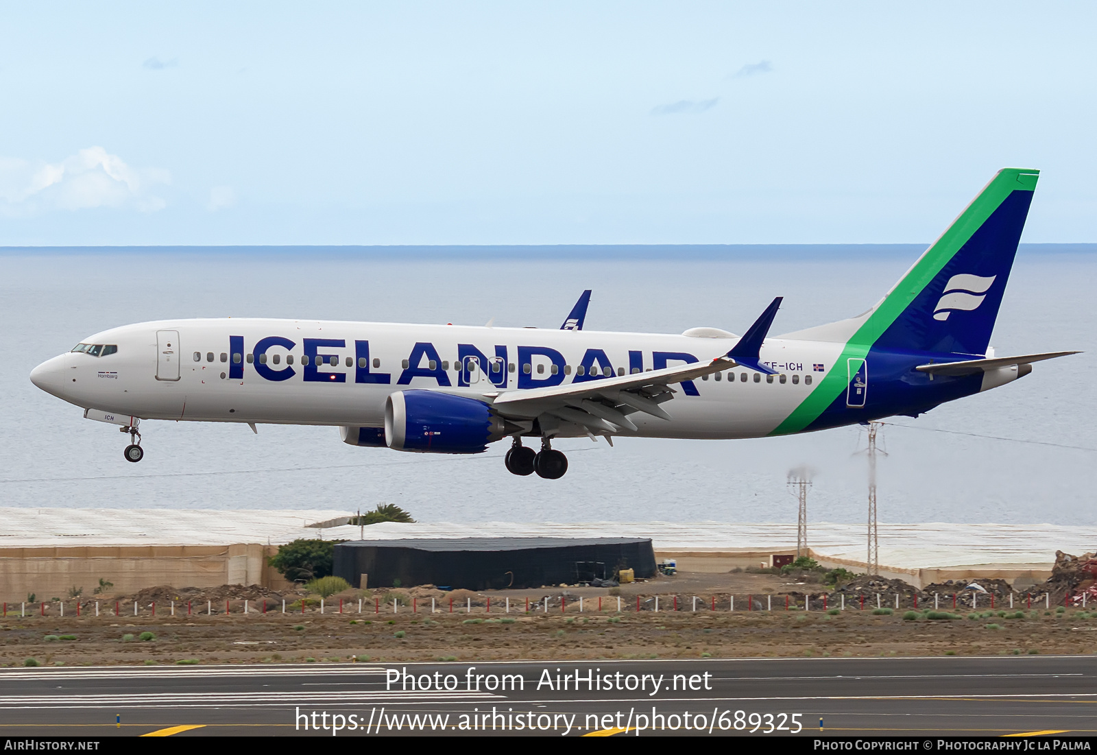 Aircraft Photo of TF-ICH | Boeing 737-8 Max 8 | Icelandair | AirHistory.net #689325