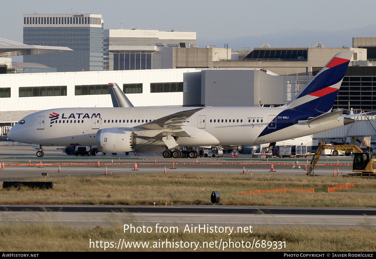 Aircraft Photo of CC-BBJ | Boeing 787-8 Dreamliner | LATAM Airlines | AirHistory.net #689331