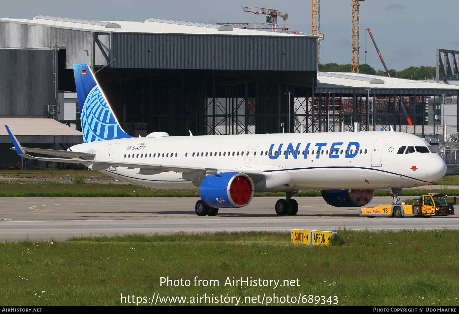 Aircraft Photo of D-AZWZ / N24513 | Airbus A321-271NX | United Airlines | AirHistory.net #689343