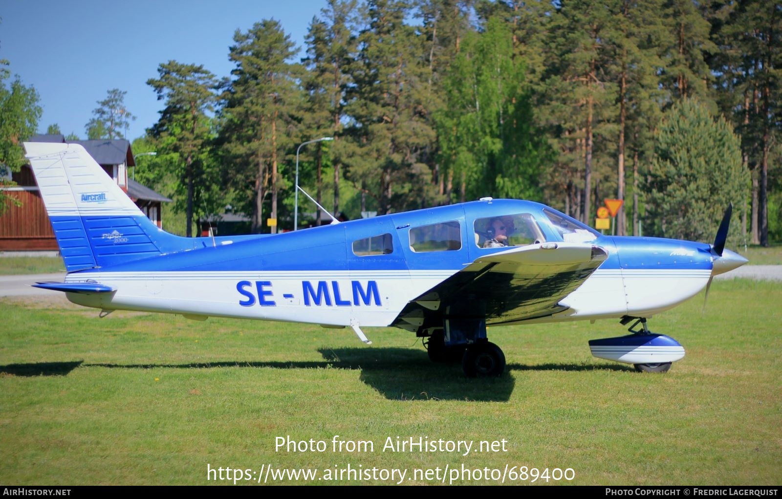 Aircraft Photo of SE-MLM | Piper PA-28-181 Archer III | AirHistory.net #689400