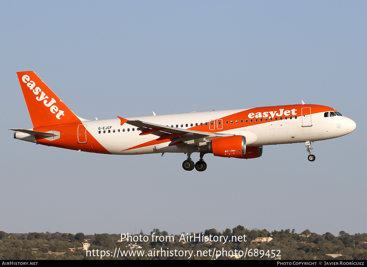 Aircraft Photo of G-EJCF | Airbus A320-214 | EasyJet | AirHistory.net #689452