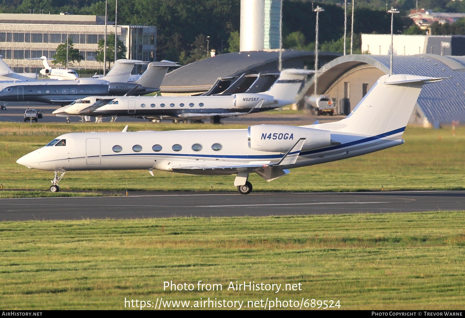 Aircraft Photo of N450GA | Gulfstream Aerospace G-IV-X Gulfstream G450 | AirHistory.net #689524