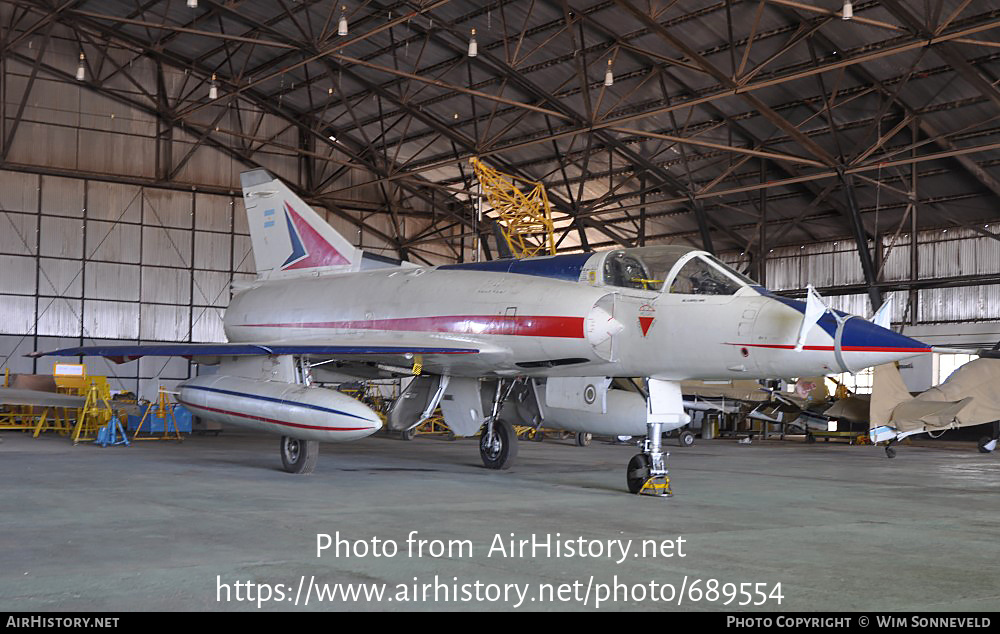 Aircraft Photo of C-717 | Dassault Mirage IIICJ | Argentina - Air Force | AirHistory.net #689554