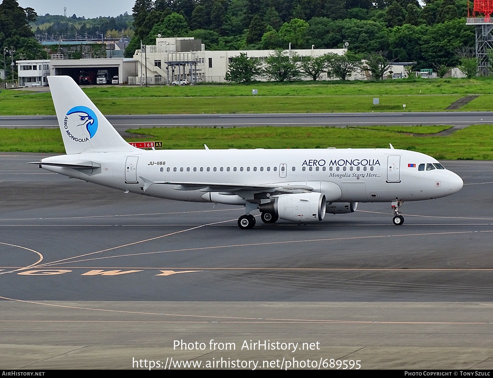 Aircraft Photo of JU-1188 | Airbus A319-111LR | Aero Mongolia | AirHistory.net #689595