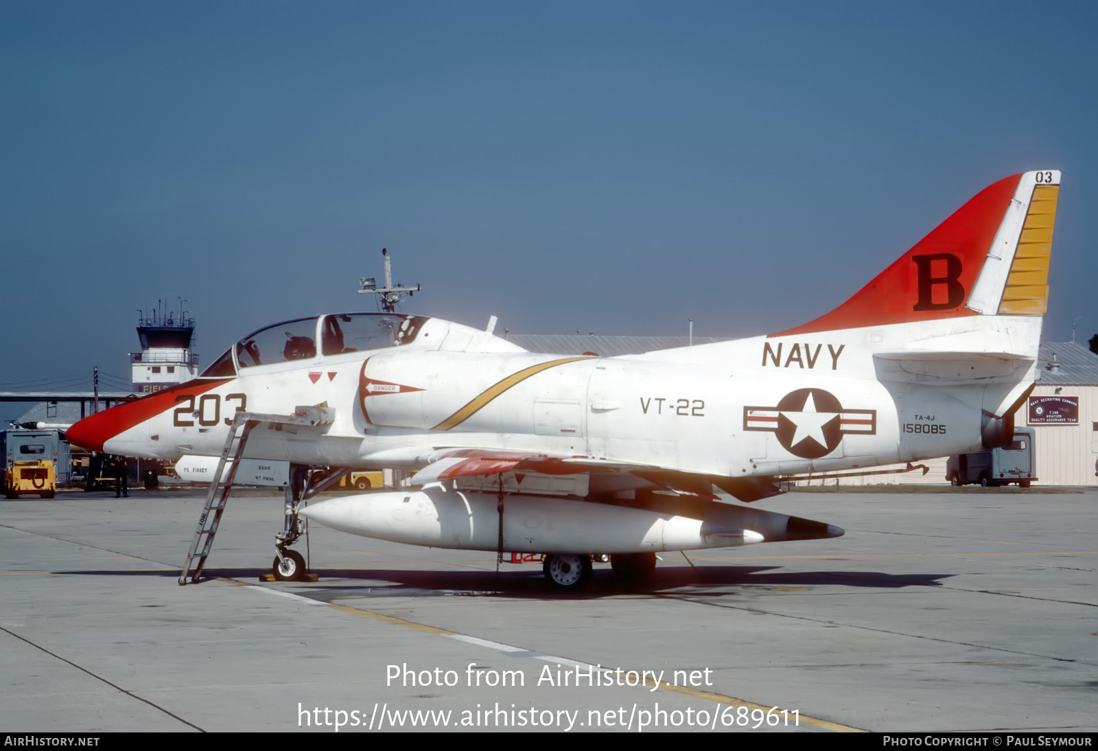 Aircraft Photo of 158085 | McDonnell Douglas TA-4J Skyhawk | USA - Navy | AirHistory.net #689611