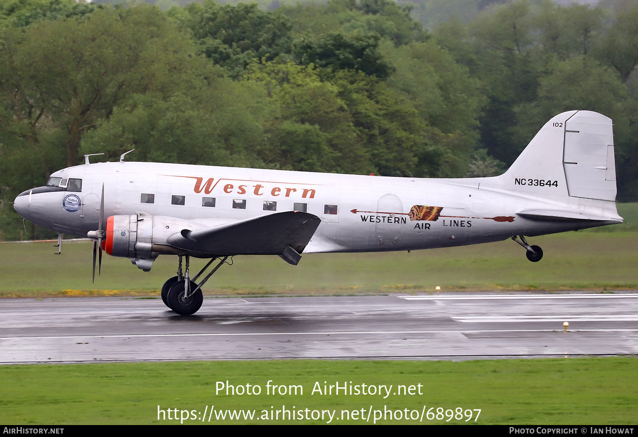 Aircraft Photo of N33644 / NC33644 | Douglas DC-3A-197E | Western Air Lines | AirHistory.net #689897