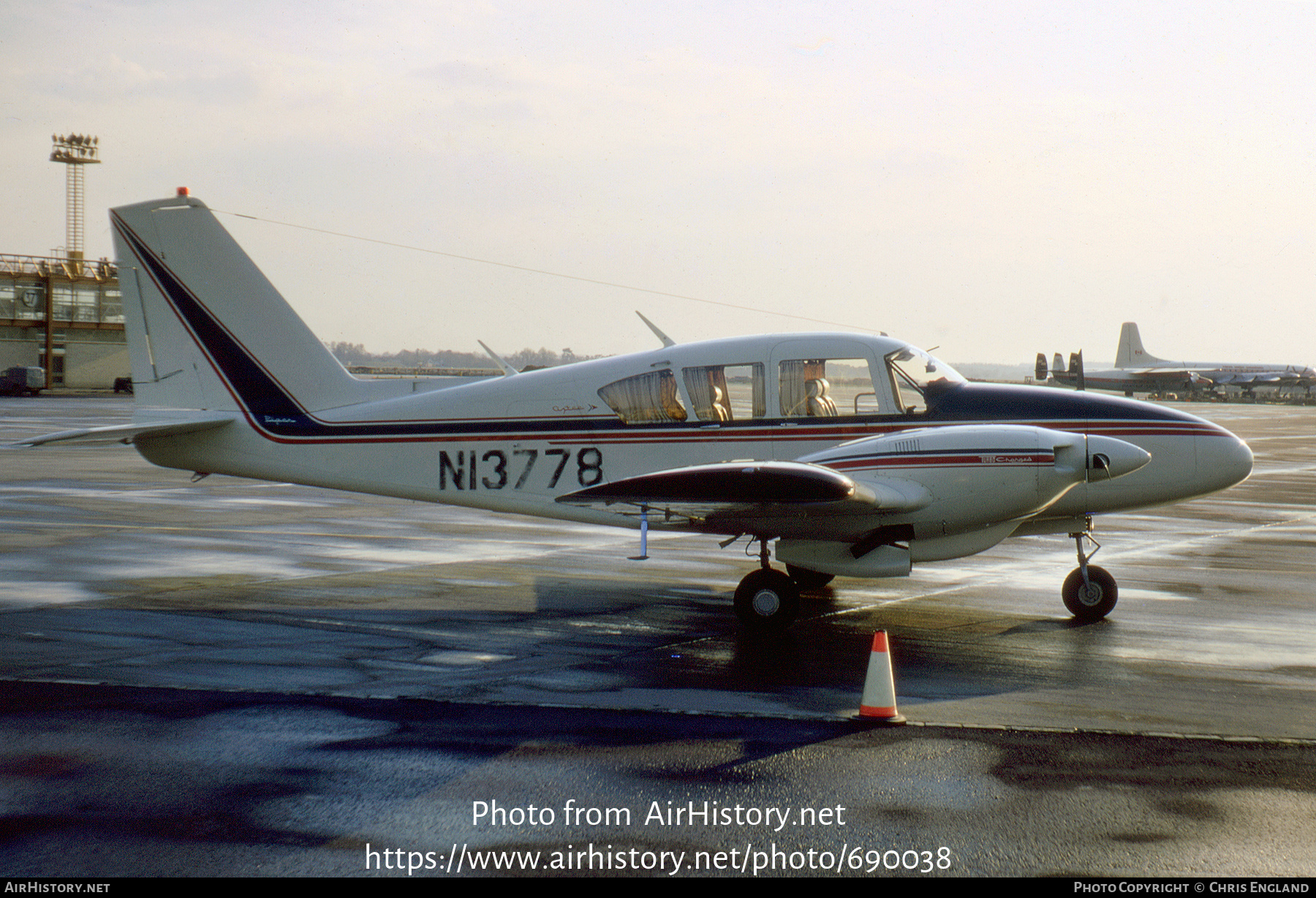 Aircraft Photo of N13778 | Piper PA-23-250 Aztec D | AirHistory.net #690038