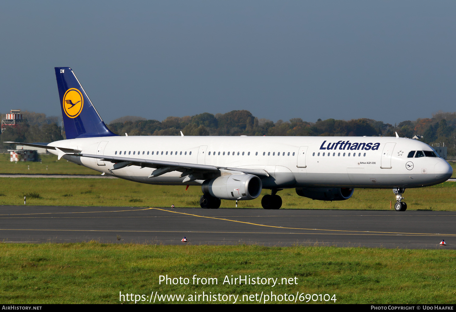 Aircraft Photo of D-AIDW | Airbus A321-231 | Lufthansa | AirHistory.net #690104