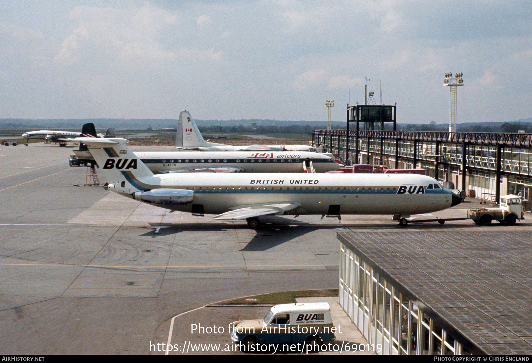 Aircraft Photo of G-AXJK | BAC 111-501EX One-Eleven | British United Airways - BUA | AirHistory.net #690119