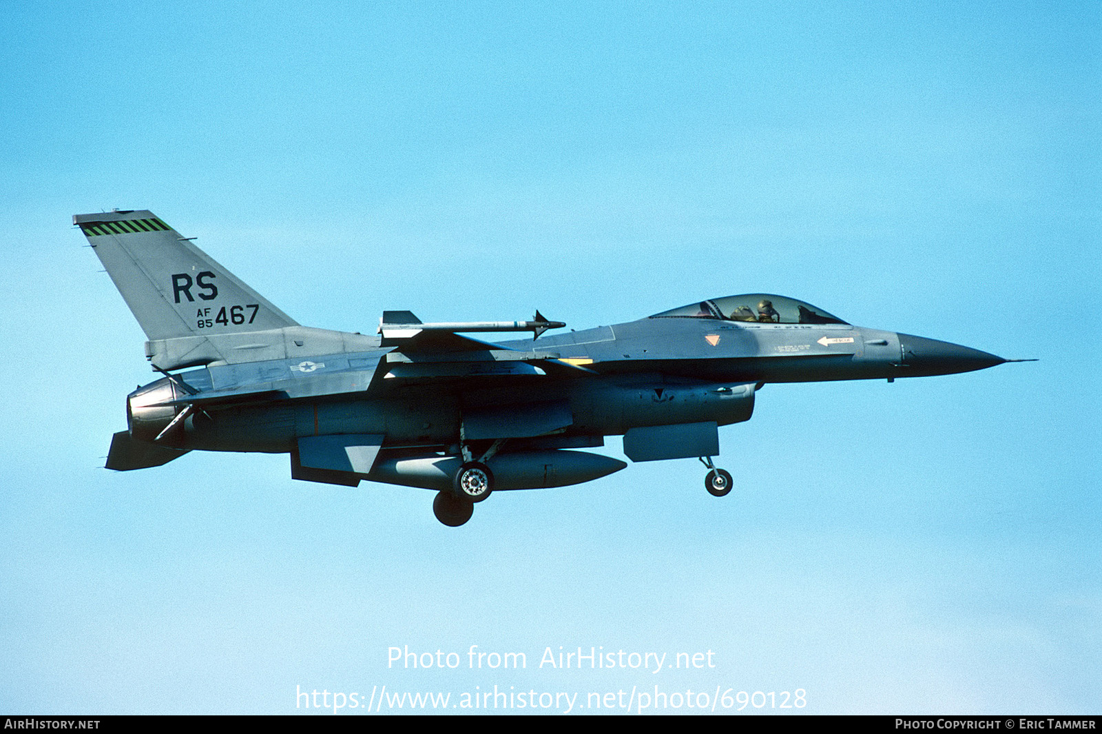 Aircraft Photo of 85-1467 / AF85-467 | Lockheed Martin F-16C Fighting Falcon | USA - Air Force | AirHistory.net #690128