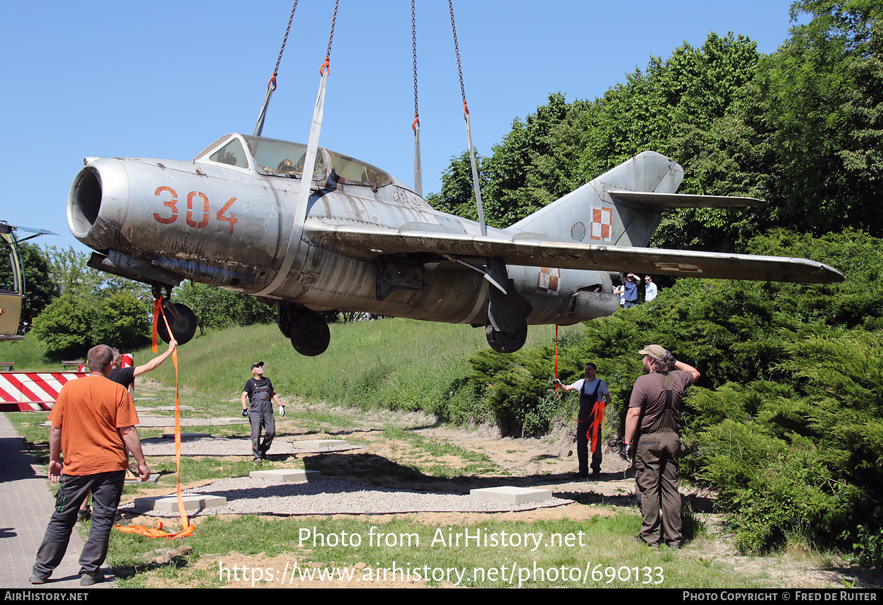 Aircraft Photo of 304 | PZL-Mielec SBLim-2 (MiG-15UTI) | Poland - Air Force | AirHistory.net #690133