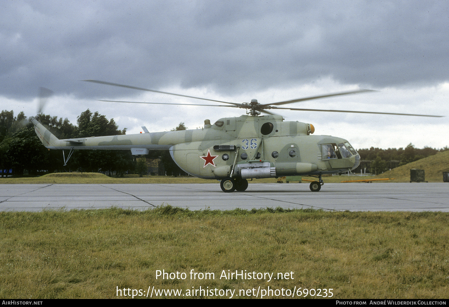 Aircraft Photo of 36 blue | Mil Mi-8MTV | Soviet Union - Air Force | AirHistory.net #690235