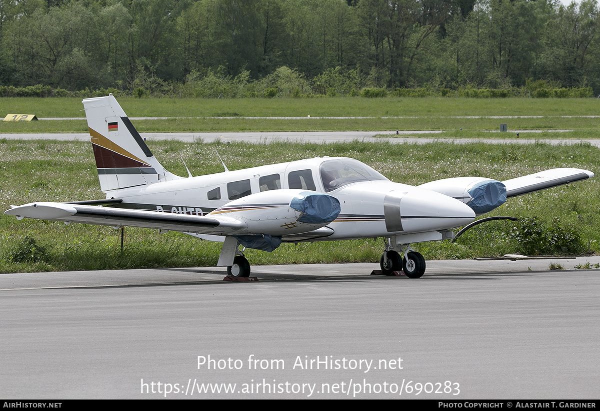 Aircraft Photo of D-GMTP | Piper PA-34-200T Seneca II | AirHistory.net #690283