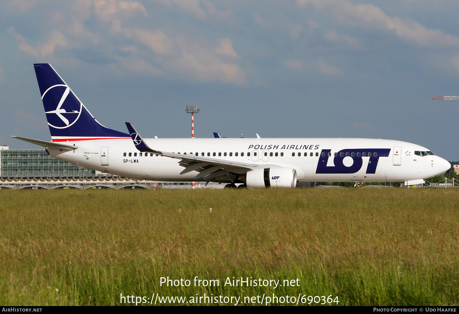 Aircraft Photo of SP-LWA | Boeing 737-89P | LOT Polish Airlines - Polskie Linie Lotnicze | AirHistory.net #690364
