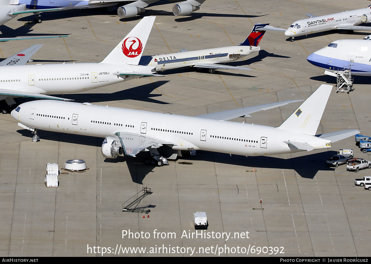 Aircraft Photo of OE-IUK | Boeing 777-3FX/ER | AirHistory.net #690392